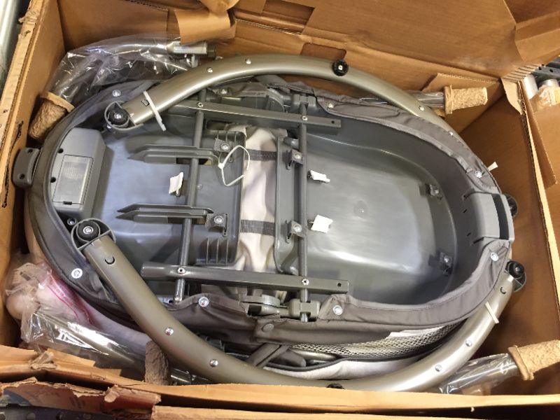 Photo 1 of Graco DuoGlider Gliding Baby Swing, Rascal
