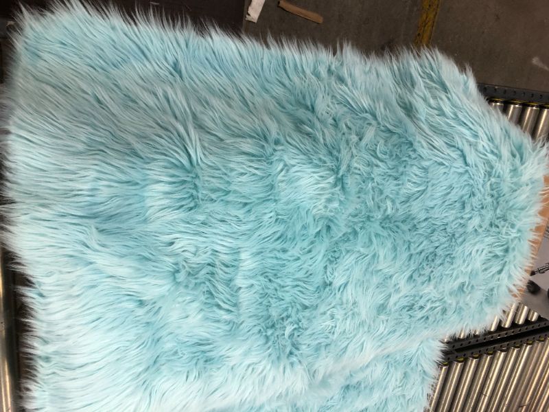 Photo 3 of Faux Wool Plush Rug Soft Shaggy Carpet Home Floor Area Mat Decoration
