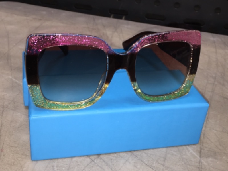 Photo 1 of Oversize Square Sparkling Sunglasses Retro Thick Frame Sunglasses