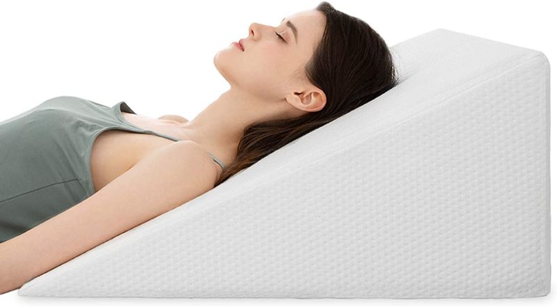 Photo 1 of Bed Wedge Pillows Leg Elevation Reading Pillow & Back Support Wedge Pillow - for Back and Legs Support, Back Pain, Leg Pain, Pregnancy, Neck and Shoulder Joint Pain, Sleeping 12" x 24" x 24"
**ONE OF THE PILLOWS IS OPEN**