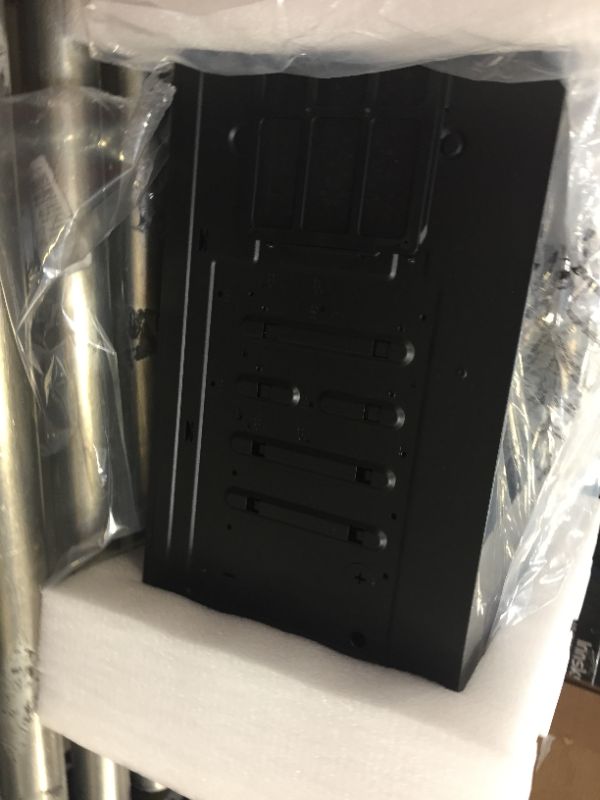 Photo 1 of Corsair 5000D Computer Case - Mid-tower - Black - Tempered Glass - 0
