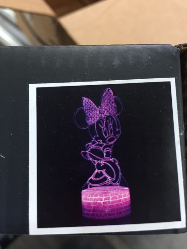 Photo 1 of 3D LAMP ILLUSION MINNIE MOUSE