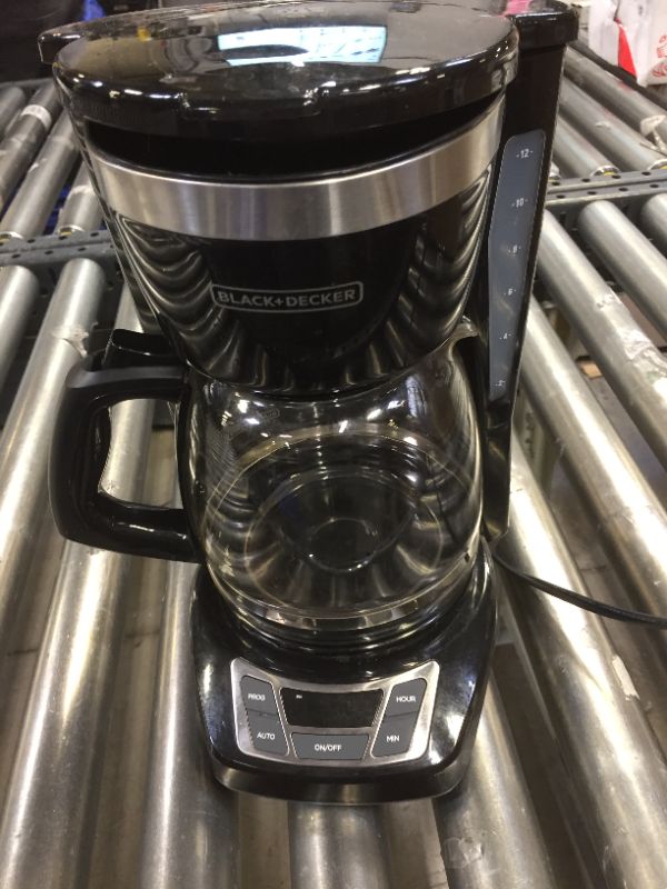 Photo 2 of BLACK+DECKER 12-Cup Programmable Coffeemaker BLACK