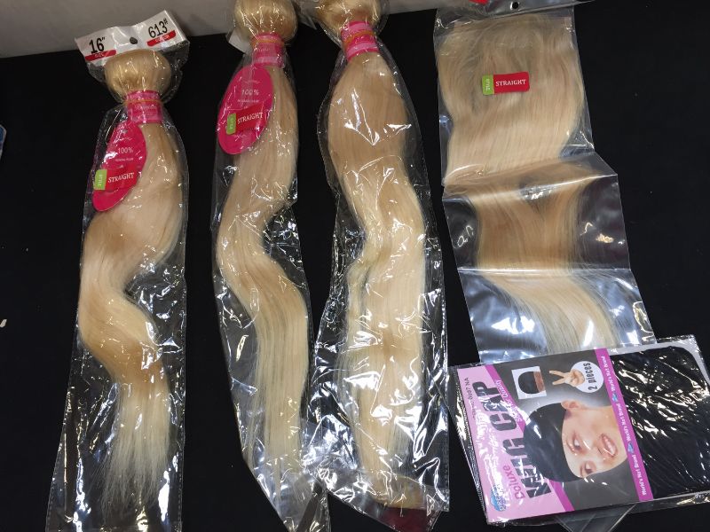 Photo 2 of (2 Pack)613 Blonde Bundles with Frontal 613 Body Wave Bundles with Frontal 613 Brazilian Virgin Hair Blonde Human Hair Can be Dyed Any Color (18 20 14+8'', 613#)
