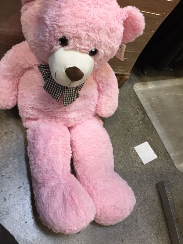 Photo 1 of Pink Giant Teddy Bear 3.6ft