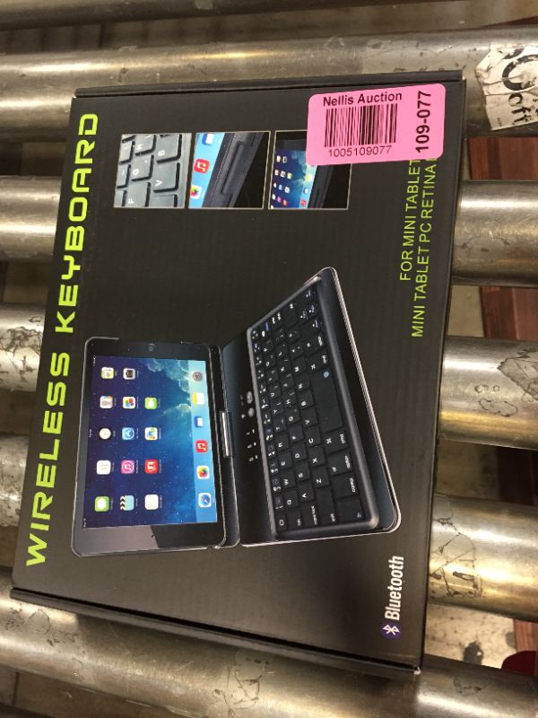 Photo 1 of wireless keyboard for mini tablet pc and mini tablet pc retina display black version