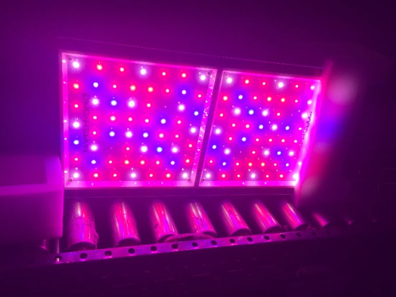 Photo 1 of Mars hydro grow light