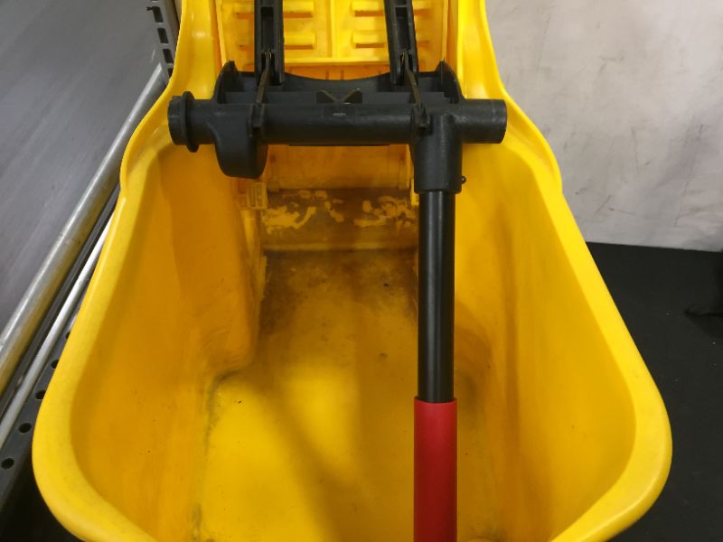 Photo 3 of 31 Qt. Tandem Mop Bucket