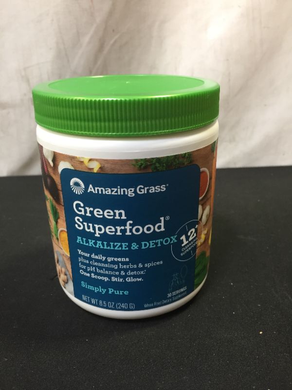 Photo 2 of Amazing Grass Green Superfood, Simply Pure, Alkalize & Detox - 8.5 oz
EXPIRE BY: 10/2022