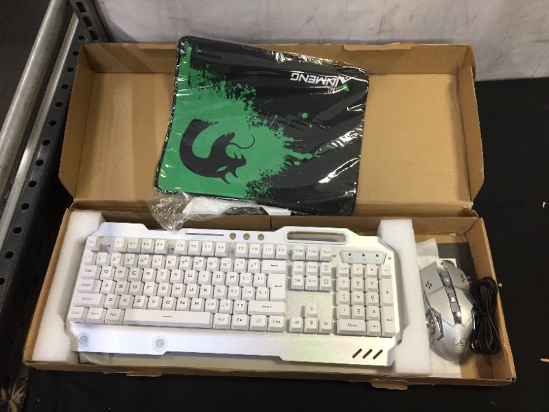 Photo 1 of generic wireless keyboard and mouse 