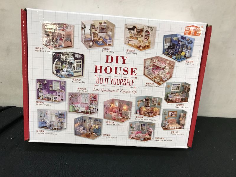 Photo 1 of DIY MINIATURE ROOM HOUSE “KITTEN DIARY” 3013 FROM CHINA - U.S. SELLER - NEW!
