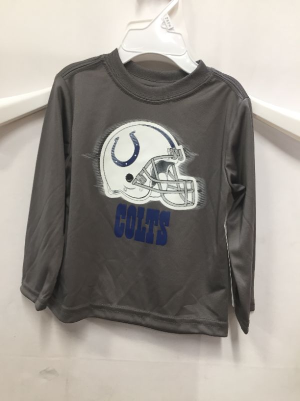 Photo 2 of 18-MONTH-OLD COLTS LONG SLEEVE T SHIRT 