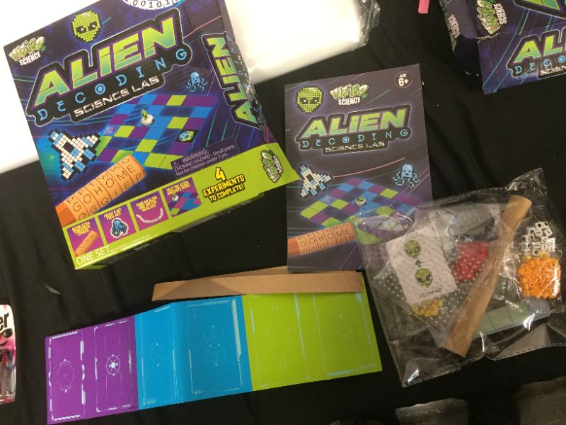 Photo 1 of 5 pack of Alien Decoding Science kids game