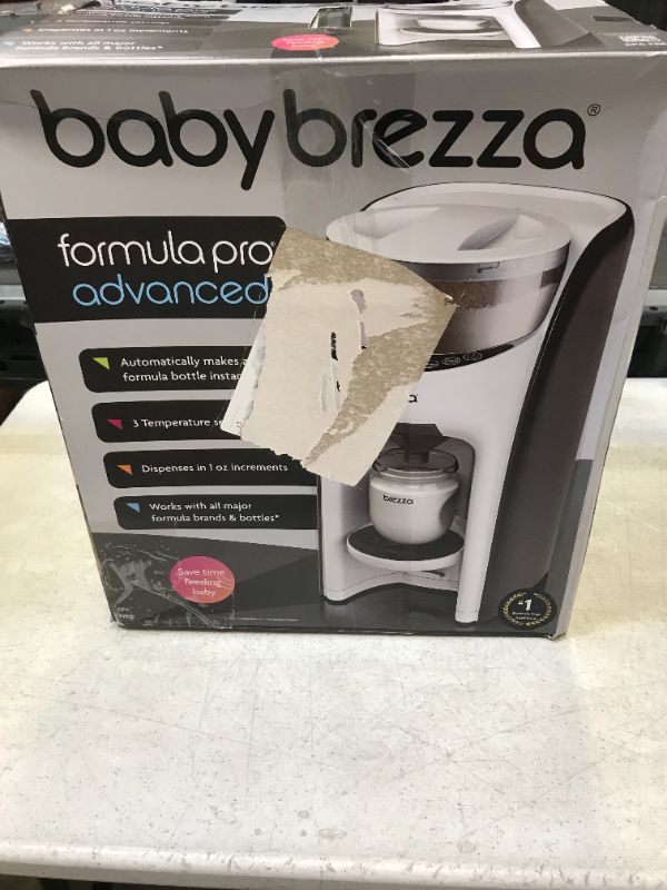 Photo 1 of Baby Brezza New and Improved Formula Pro Advanced Dispenser Machine