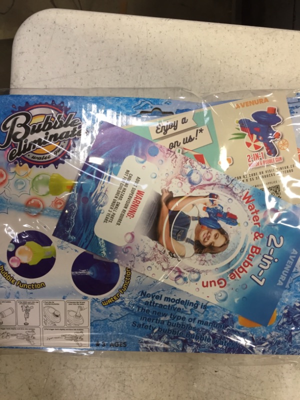 Photo 1 of 2 pack of bubble and water gun combo