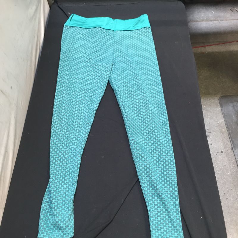 Photo 1 of Generic Green High Waisted Leggings. XL