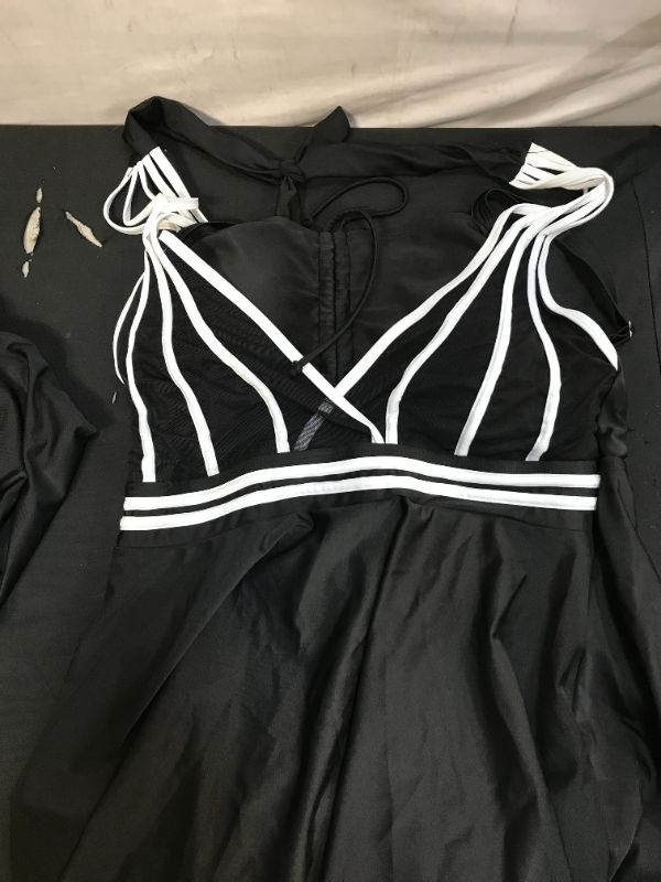 Photo 1 of women's swimsuit
size 16 W