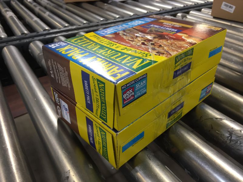 Photo 2 of 2pack Nature Valley Granola Bars, Chewy, Almond/Dark Chocolate, Peanut & Almond, Peanut, Sweet & Salty Nut, Variety Pack, 30 pack, 1.2 oz bars expires 22 november 2021