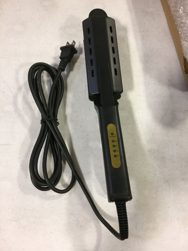 Photo 1 of Straightener