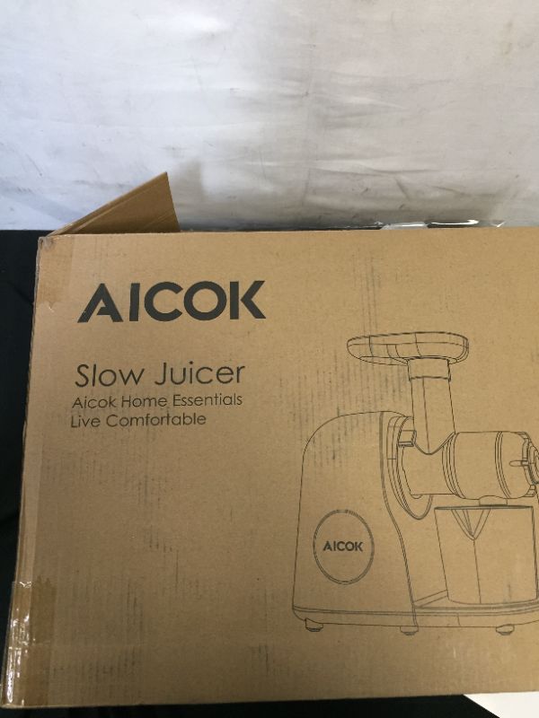 Photo 4 of Aicok Juicer Machines, Slow Masticating Juicer Extractor Easy to Clean, Cold Press Juicer with Brush, Juicer with Quiet Motor & Reverse Function, for High Nutrient Fruit & Vegetable Juice