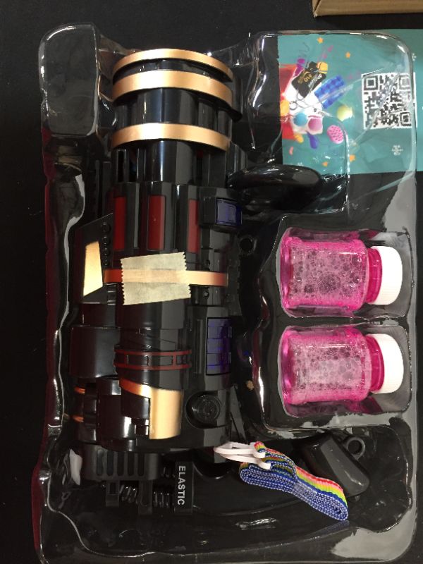 Photo 1 of bubble gatling gun(needs 4 AA batteries not included)