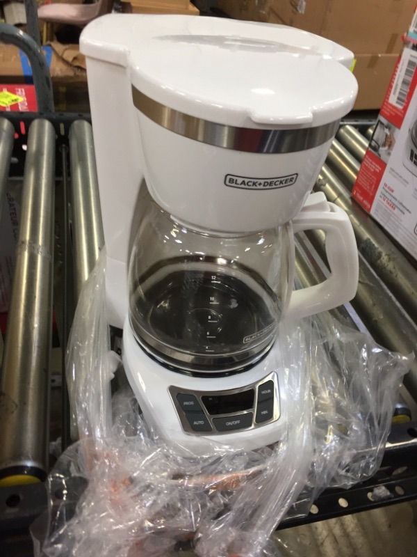 Photo 2 of Black+Decker CM1160W-1 CM1160W 12-Cup Programmable Coffeemaker, White/Stainless Steel