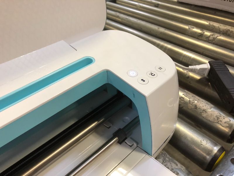 Photo 2 of Cricut Maker Machine, Blue