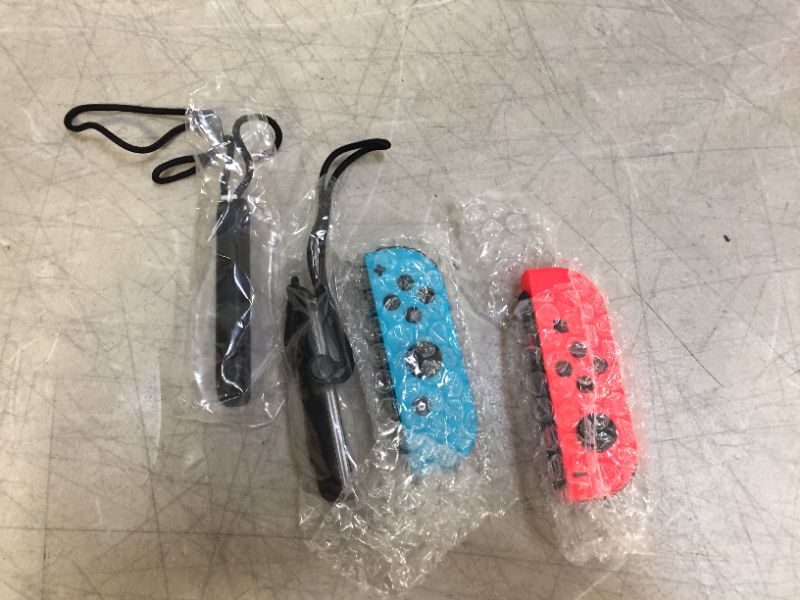 Photo 2 of Nintendo Switch Joy-Con L/R
