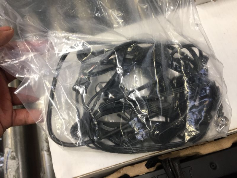 Photo 1 of NZXT Kraken Z73 360mm - RL-KRZ73-01 - AIO RGB CPU Liquid Cooler - Customizable LCD Display - Improved Pump - Powered by CAM V4 - RGB Connector - Aer P 120mm Radiator Fans (3 Included)
- possible missing hardware. signs of prior usage.