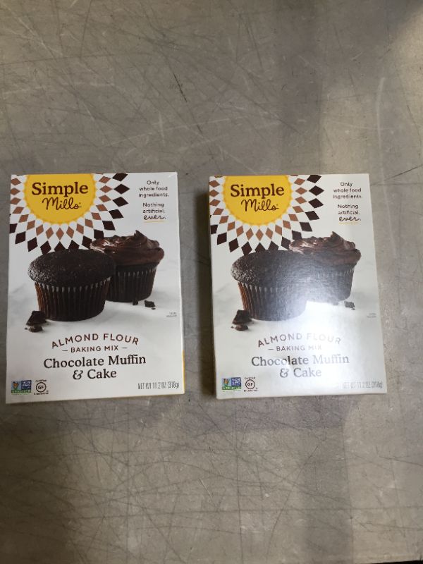 Photo 1 of Simple Mills Gluten Free Chocolate Muffin & Cake Almond Flour Baking Mix - 11.2oz 2 PCK
EXP 11/22