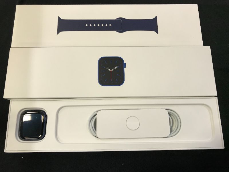 Photo 4 of Apple Watch Series 6 GPS, 40mm Blue Aluminum Case with Deep Navy Sport Band ITEM IS LOCKED 