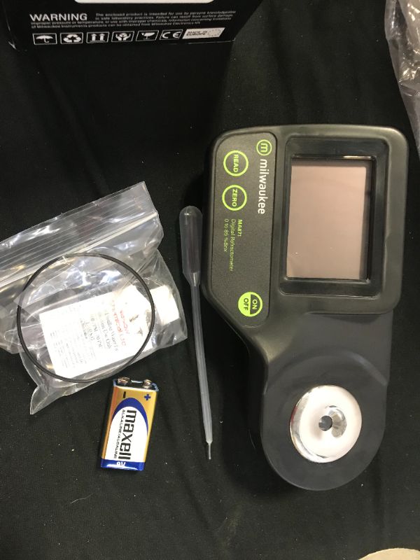 Photo 3 of Milwaukee MA871 digital sucrose refractometer---generic brand