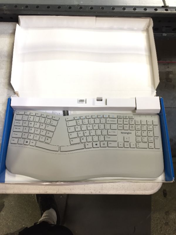 Photo 1 of Pro Fit® Ergo Wireless Keyboard gray
