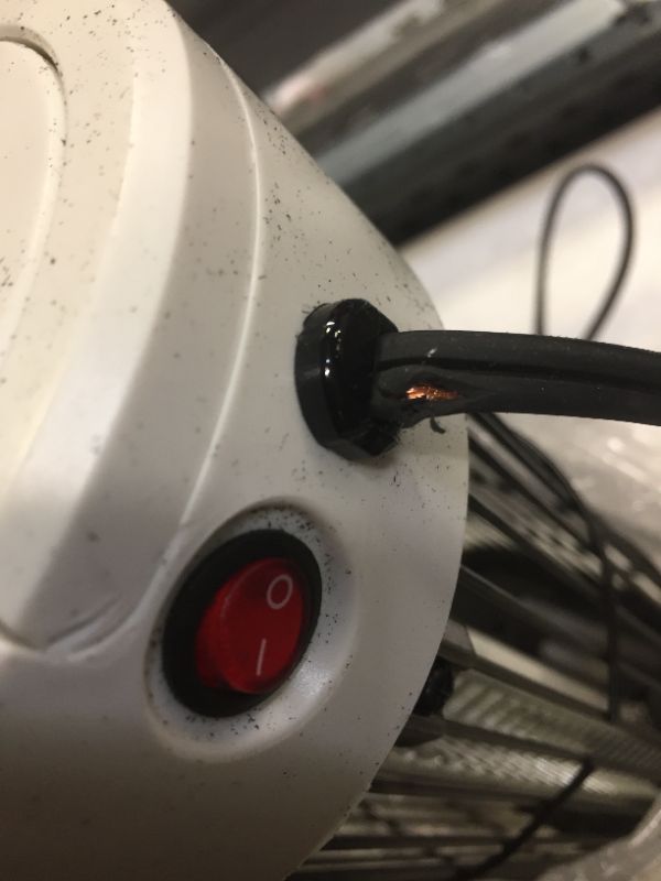 Photo 1 of AMUFER Bug Zapper Electric Mosquito Killer Indoor Large Fly Zapper Mosquito Lamp for Home Indoor Office, 1-Pack Replacement Bulb Included
