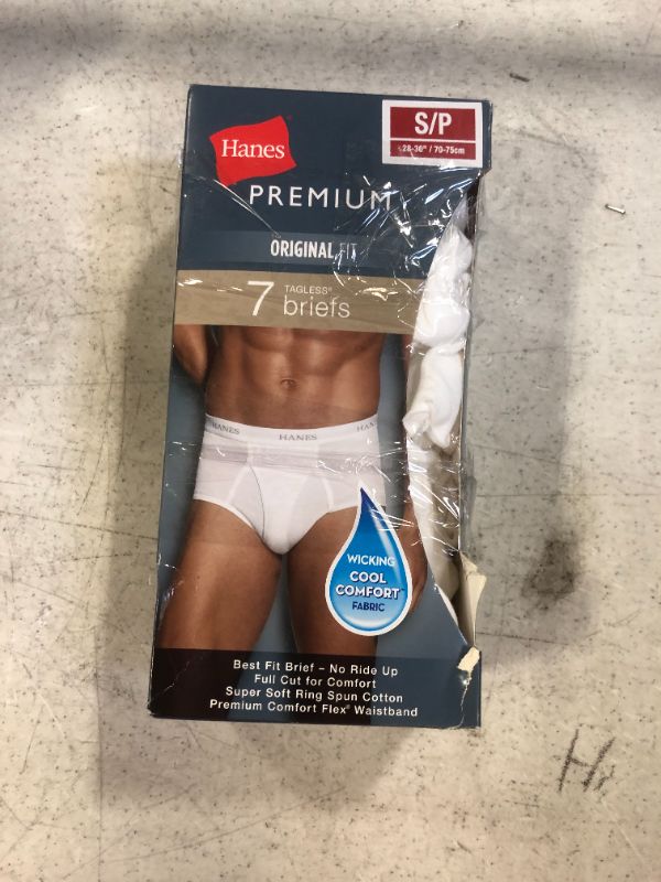 Photo 1 of hanes tagless briefs size s