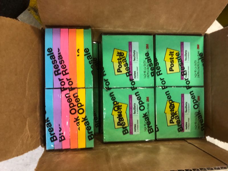 Photo 1 of 6 12 packs of post it 
