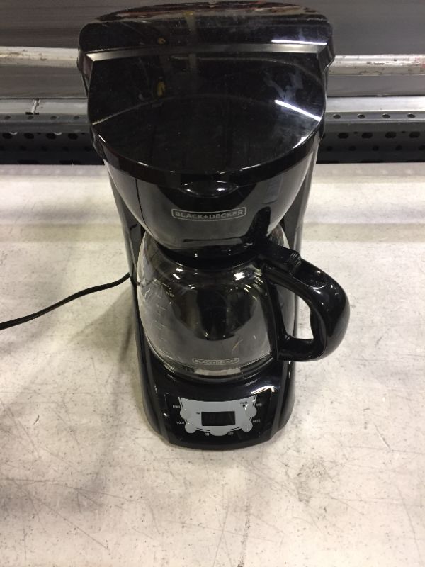 Photo 1 of Black+Decker DLX1050B 12-Cup Programmable Coffeemaker