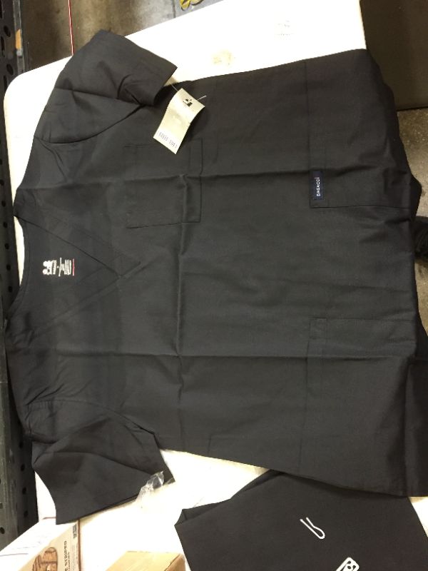 Photo 1 of Hospital scrub set size medium