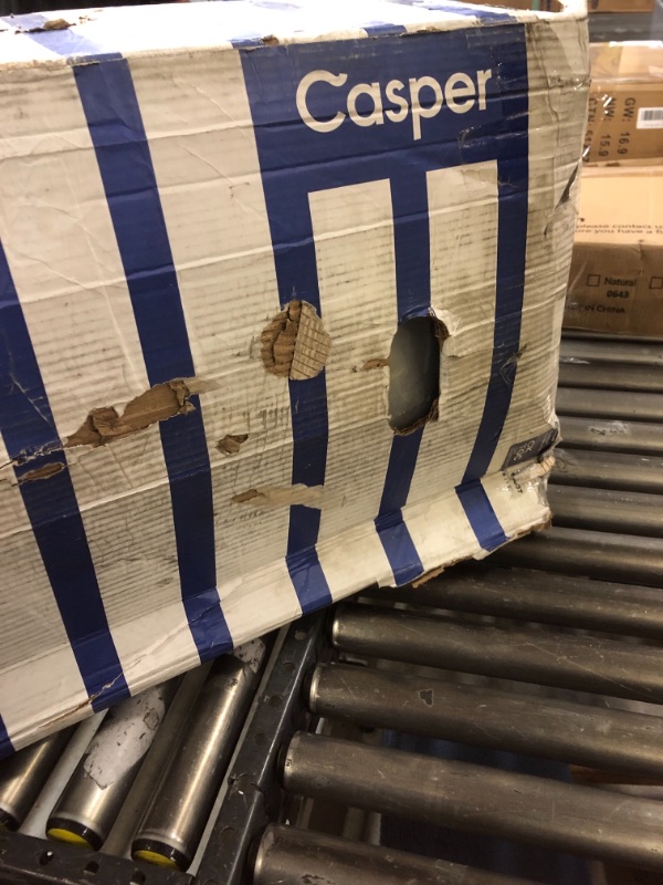 Photo 6 of Casper Sleep Original Hybrid Mattress, California King box is damage
