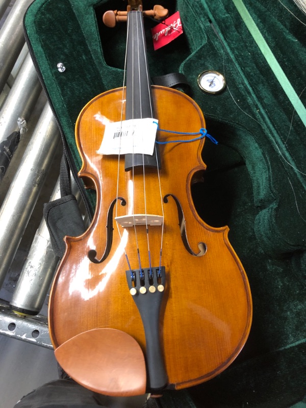 Photo 4 of Cremona SVA-150 Premier Student Viola Outfit - 15"
