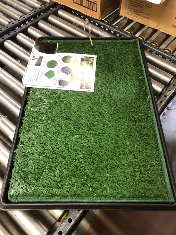 Photo 1 of 20X30 INCH PET POTTY PAD.