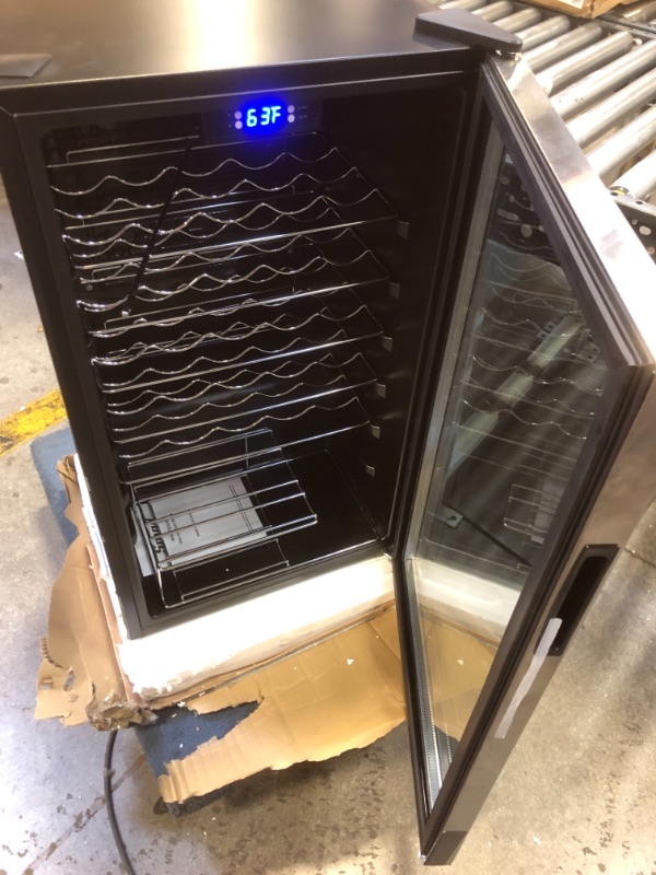 Photo 6 of TURNED ON DID NOT GET COLD. Smad 33 Bottle Wine Fridge Freestanding Compressor Wine Cooler, Stainless Steel Frame
