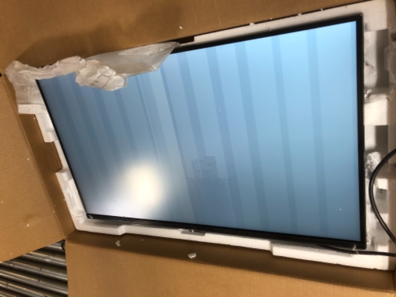 Photo 4 of DAMAGED. SAMSUNG 32 Inch 4K UHD Monitor, Computer Monitor, Wide Monitor, HDMI Monitor HDR 10 (1 Billion Colors), 3 Sided Borderless Design
