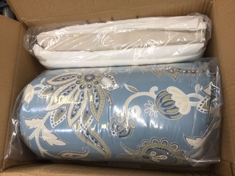 Photo 2 of Amazon Basics 6-Piece Ultra-Soft Microfiber Bed-In-A-Bag Comforter Bedding Set - Twin/Twin XL, Sea Foam Jacobean
