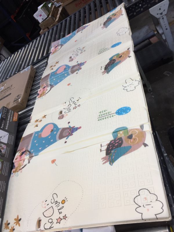 Photo 1 of 6'X6'5 BABY PLAY MAT