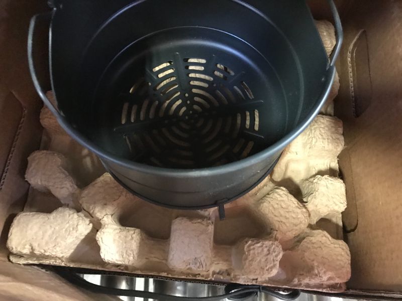 Photo 2 of Instant Pot 6 Quart Air Fryer Lid