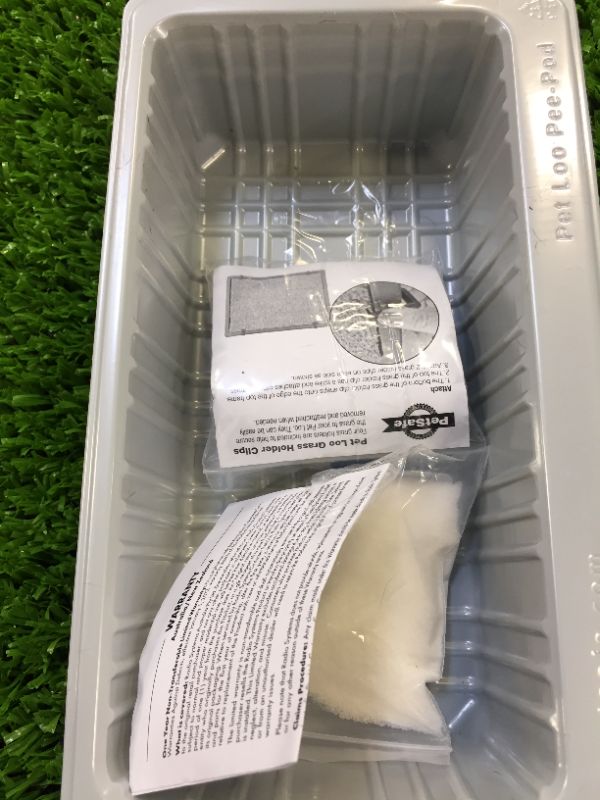 Photo 1 of PetSafe Pet Loo, Medium