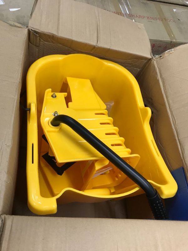 Photo 2 of AmazonBasics Side Press Wringer Combo Commercial Mop Bucket on Wheels, 35 Quart, Yellow