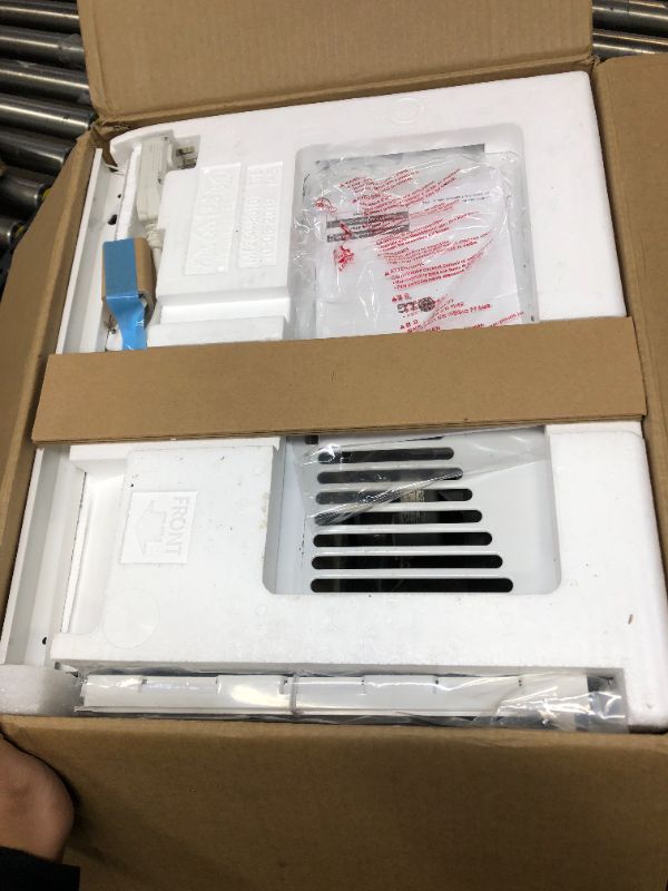 Photo 3 of LG 5,000 BTU Window Air Conditioner with Manual Controls
