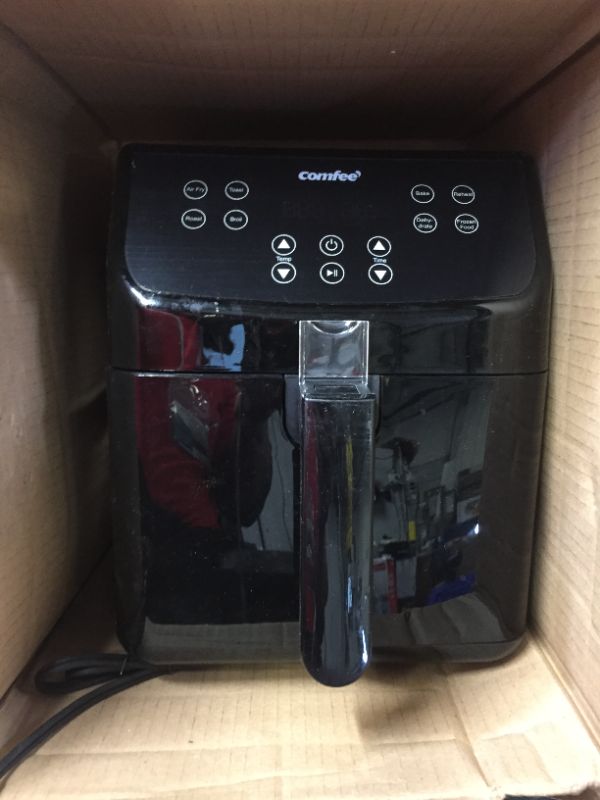 Photo 1 of COMFEE' 5.8Qt Digital Air Fryer